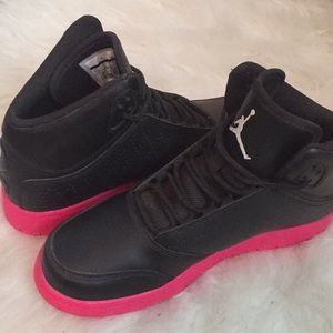 I don’t ever wear and I’ve only wore twice.